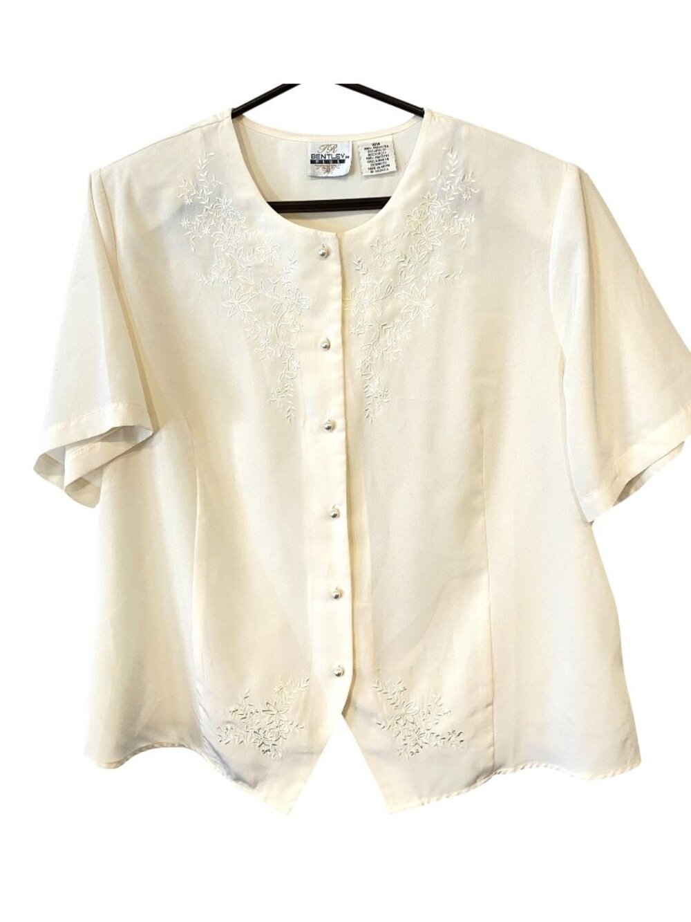 Vintage TR Bentley Plus Womens 18W Cream Embroidered Floral Blouse Cottagecore